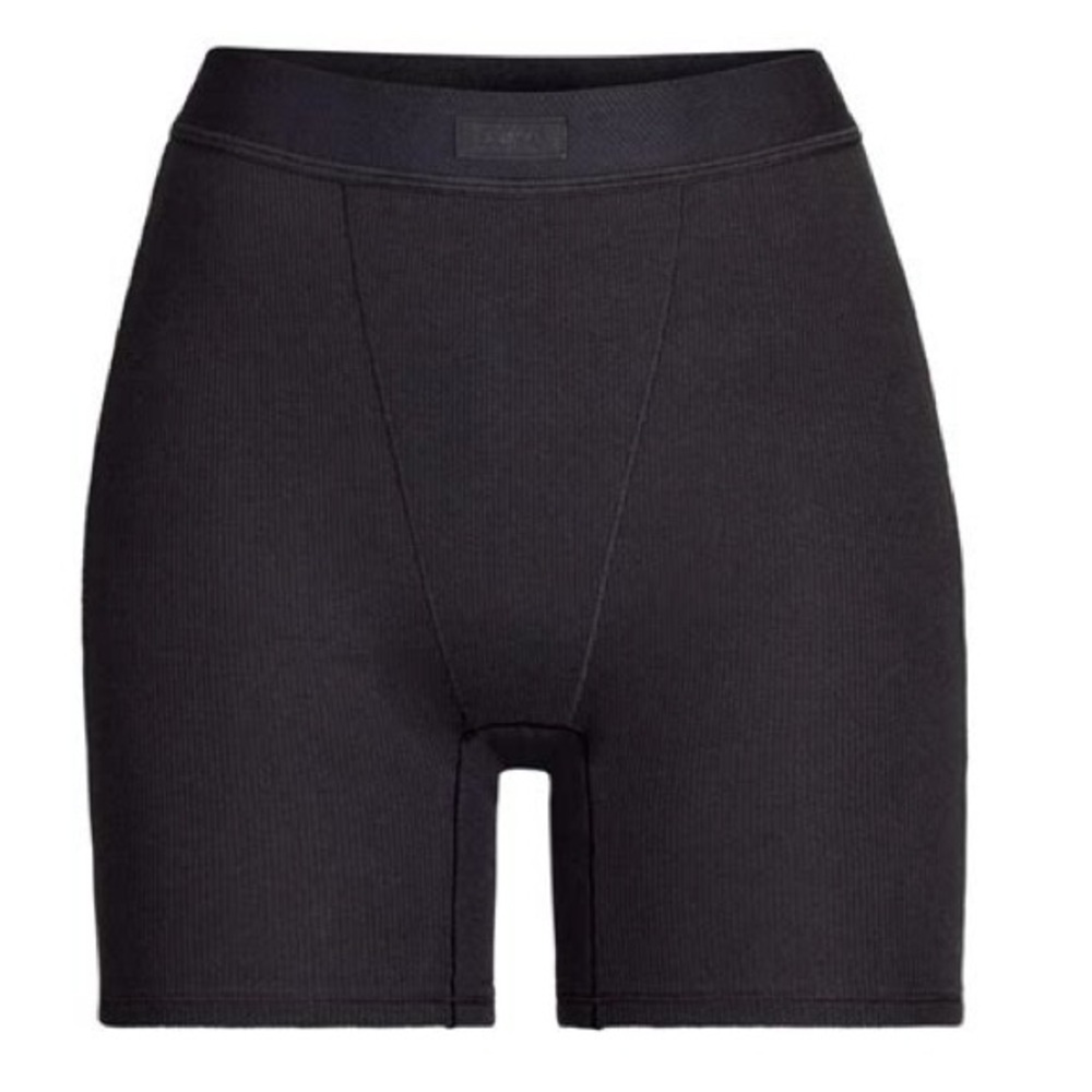 SKIMS Black High-Waisted Shorts